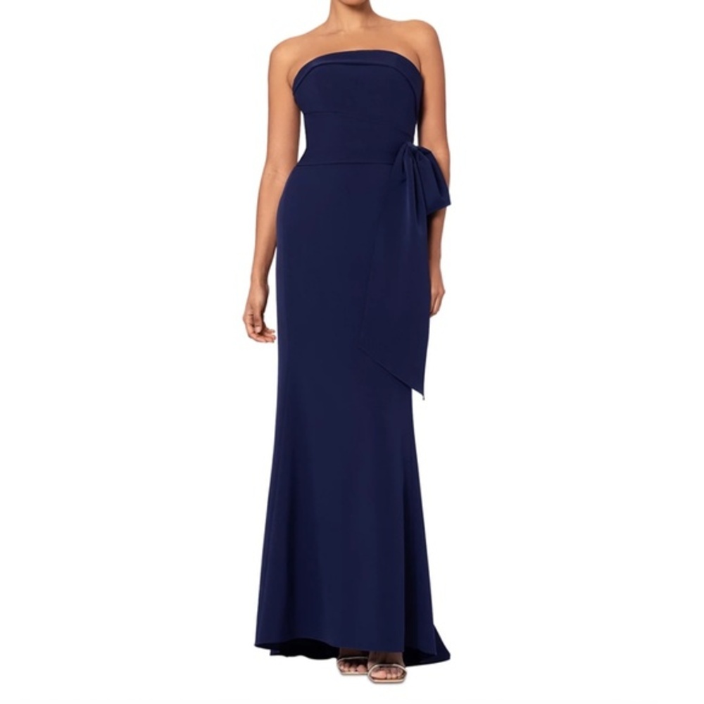 Betsy & Adam -   Faux Wrap Strapless Gown with Waist Bow‎